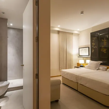 호텔 Margot House 4*