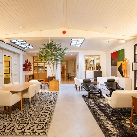 호텔 Margot House 4*